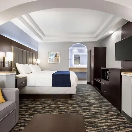 Days Inn & Suites By Wyndham Houston Hobby Airport-2