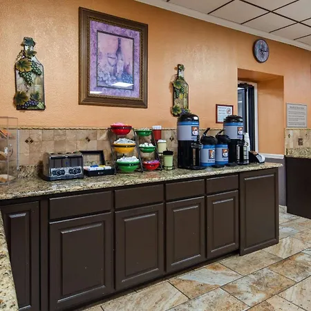 Best Western Tulsa Airport-3