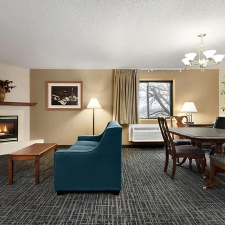 Baymont By Wyndham Sioux Falls North,I-29,Russell St, Airport-3