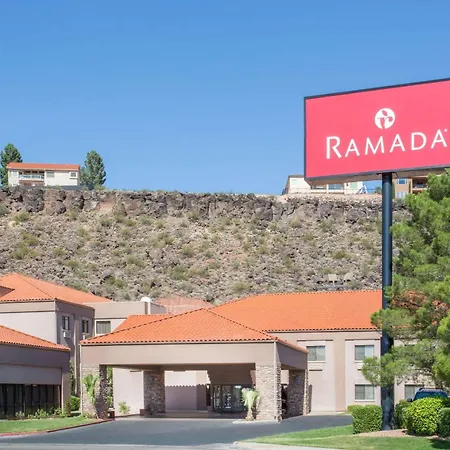 Ramada By Wyndham St George-2