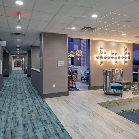 Hampton Inn & Suites Dallas/Plano Central-2
