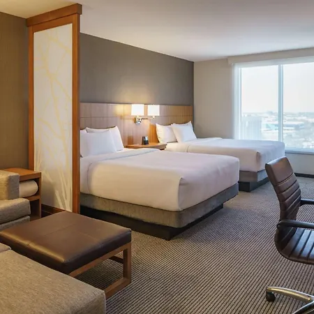 Hyatt Place Houston Galleria-3
