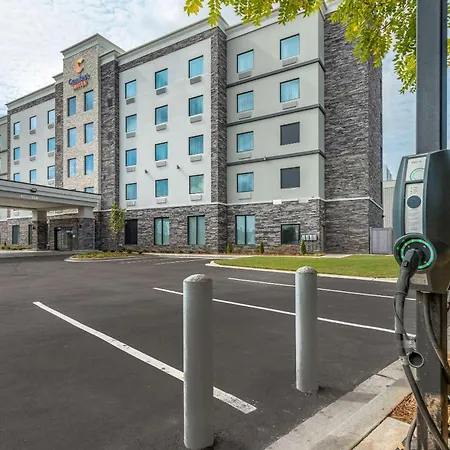 Comfort Suites Greenville Airport-3