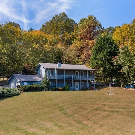 Ole Smoky Bnb - Game Room, Hot Tub, Mtn Views!-2