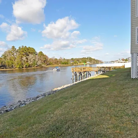 Waterway Landing Gated Community 2Br Condo-3