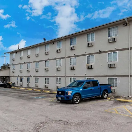 Express Inn & Suites San Antonio Near Seaworld - Medical Center-2