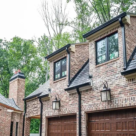 Adams Mansion, 10K Sqft, 7Bd/7Ba, 15Min To Airport-2