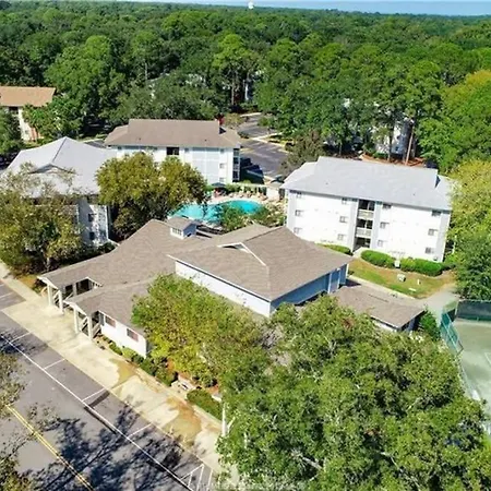 5 Stars Peaceful Condo - 7 Min Walk To The Beach-3