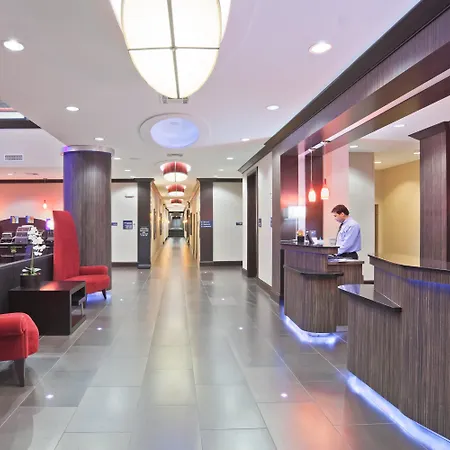 Holiday Inn Express & Suites North Dallas At Preston By Ihg-3
