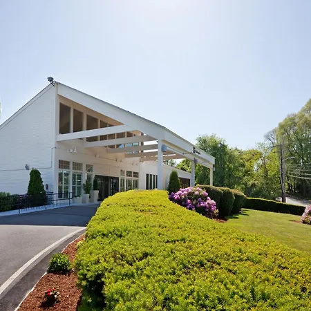 Iris Hotel Cape Cod-3