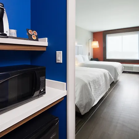 Holiday Inn Express & Suites Lubbock Central - Univ Area By Ihg-3