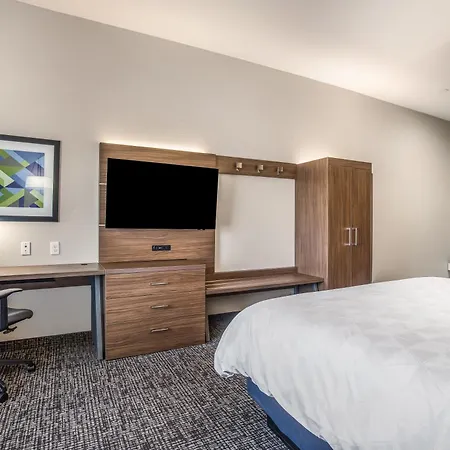 Holiday Inn Express & Suites Tulsa East - Catoosa By Ihg-3