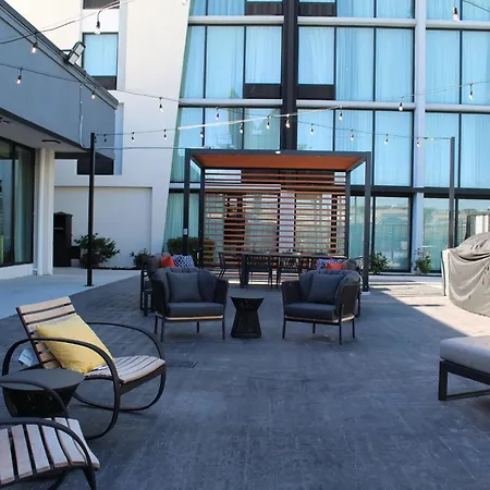 Holiday Inn Dallas Market Ctr Love Field By Ihg-3