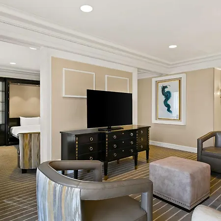 The Royal Sonesta Harbor Court Baltimore-3