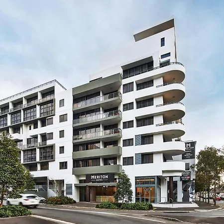 Meriton Suites Waterloo-3
