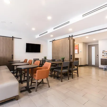 Holiday Inn Express Toronto-North York By Ihg-3