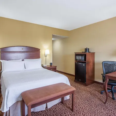 Hampton Inn & Suites Oklahoma City - South-2