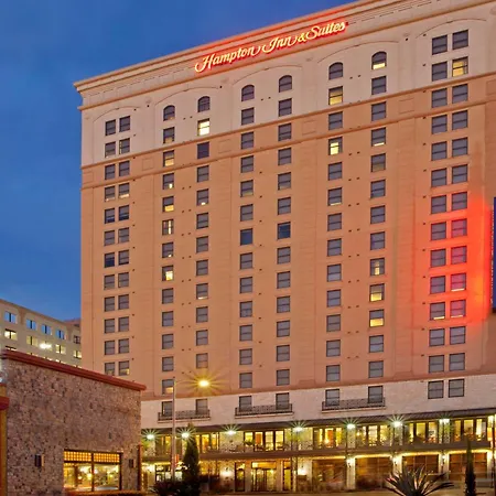 Hampton Inn & Suites Austin - Downtown-3