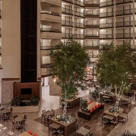 Embassy Suites By Hilton Nashville Airport-2