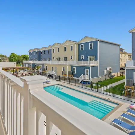 Oasis By Seaport Stays-2