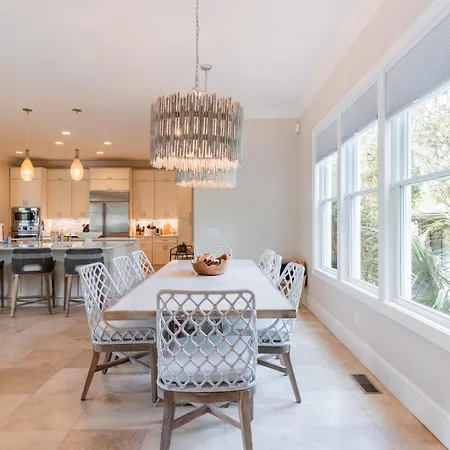20 Egret Street - Southern Charm And Elegance-2