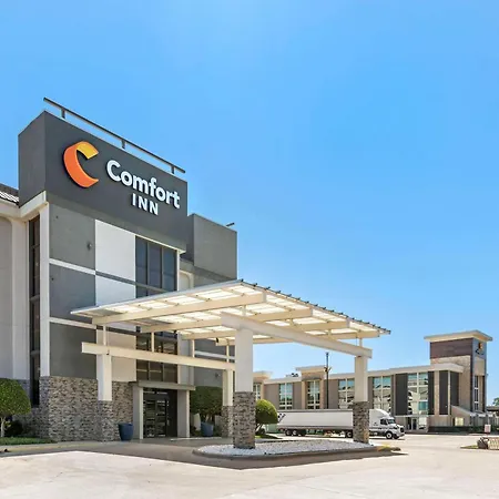Comfort Inn Dallas North Love Field Airport-2