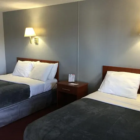 Swiss Cottage Inn-2
