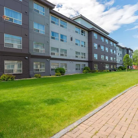 Sandman Hotel & Suites Regina-3