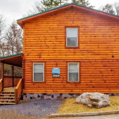 Papa Wolf'S Cabin - Pool Community-2