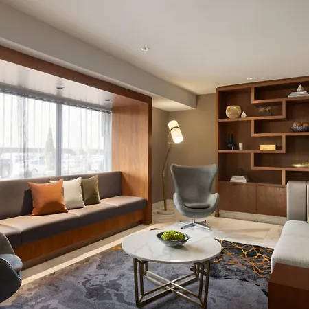 Crowne Plaza Toronto Airport By Ihg-2