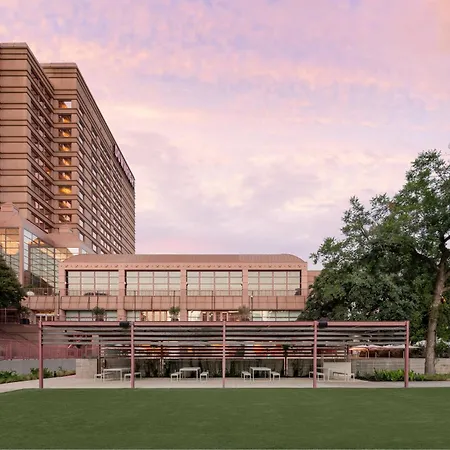 Renaissance Austin Downtown Hotel-2