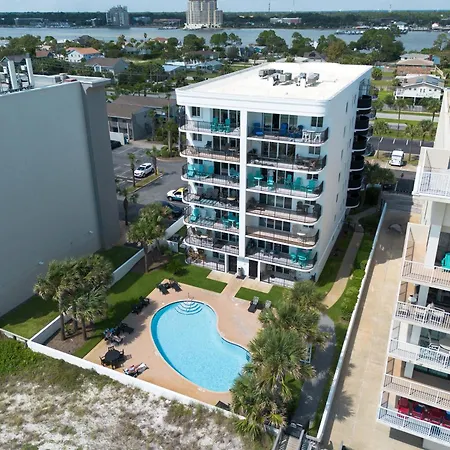 Dune Pointe 201-3