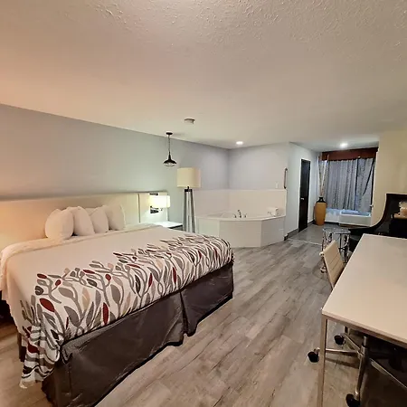Travelodge By Wyndham Indianapolis Speedway-2