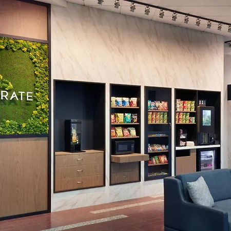 Courtyard By Marriott Ottawa East-3