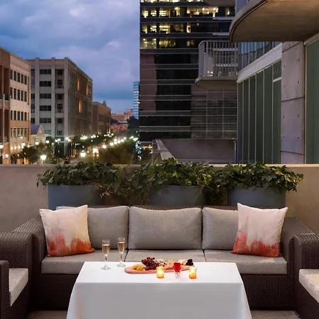 Twelve Midtown, Autograph Collection-2