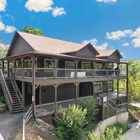 Er233 - Bear Creek Lodge Cabin-2