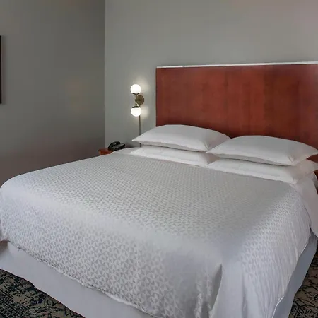Four Points By Sheraton Houston Hobby Airport-2