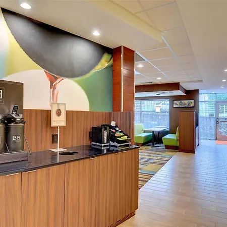 Fairfield Inn & Suites By Marriott Nashville Downtown-Metrocenter-3