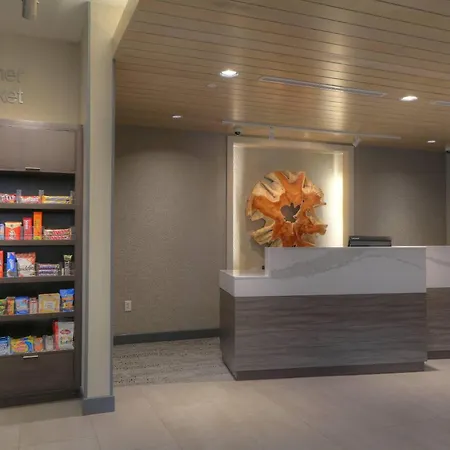 Fairfield Inn & Suites By Marriott Gatlinburg Downtown-3