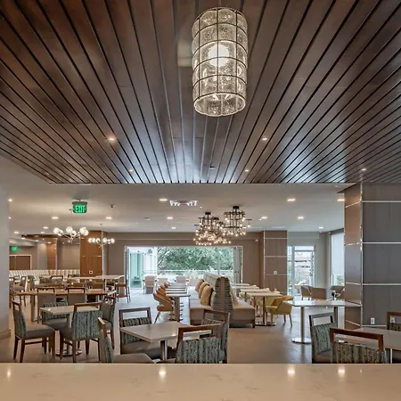 Element By Marriott Dallas Downtown East-2