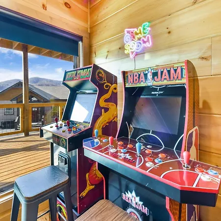 Big Bear Shack - Handicap Accessible & Dog Friendly-3
