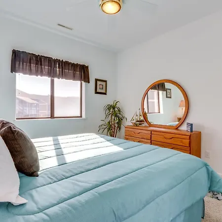 Private Boat Slip: Family-Friendly Lazy Days Condo-2