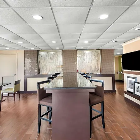 Hampton Inn Indianapolis Northeast/Castleton-3