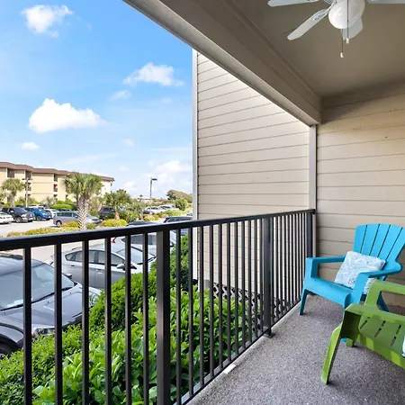 5 Min Walk To The Beach 1St Floor Condo Sleeps 4-3