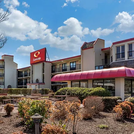 Econo Lodge Inn & Suites Rehoboth Beach-2