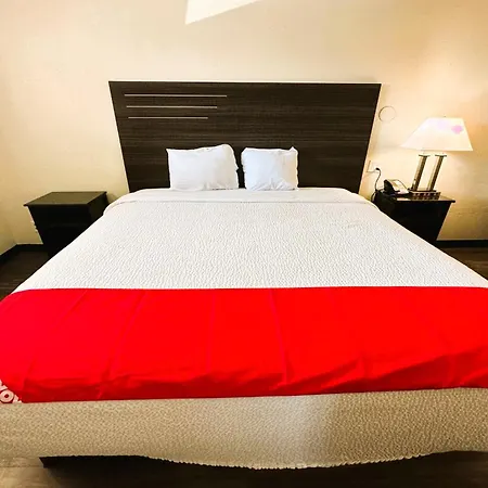 Oyo Hotel San Antonio Lackland Afb Seaworld Hwy 90 W-2