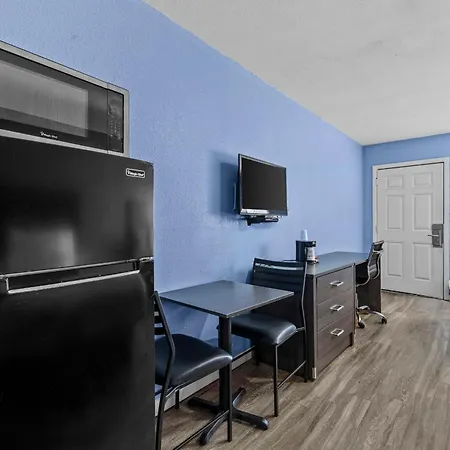 American Executive Inn Mesa-2