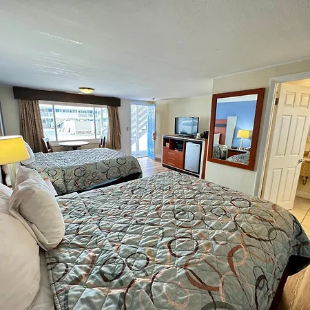 Days Inn By Wyndham - Cape Cod-3