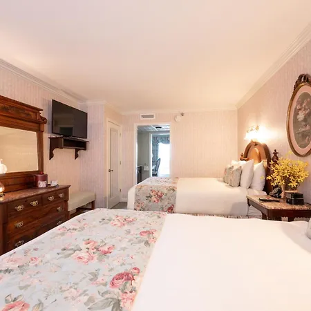 Boardwalk Plaza Hotel-3