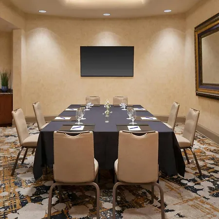 Delta Hotels By Marriott Phoenix Mesa-2